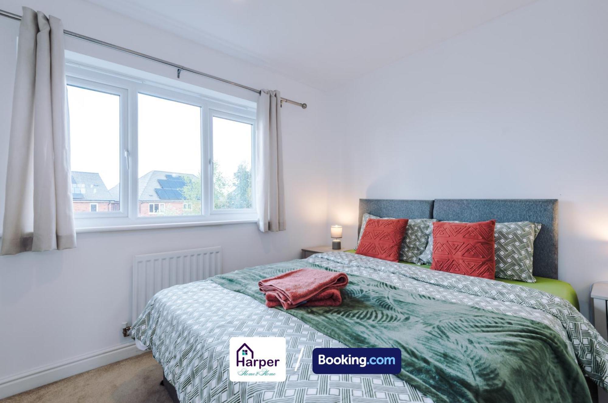 4 Bedroom By Harperletting Short Lets & Serviced Accommodation Chester With Detached Games Room Drive Long Or Short Stays Christleton Bagian luar foto